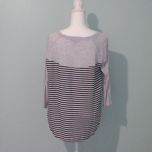 NWOT EXPRESS Striped Pullover Casual Top - Picture 4 of 11